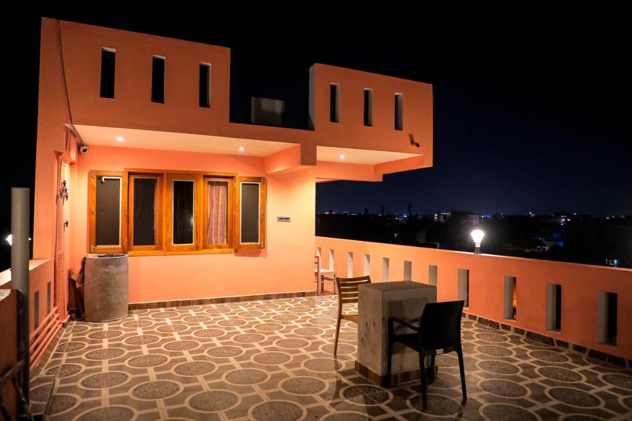 French Villa Puducherry Exterior foto