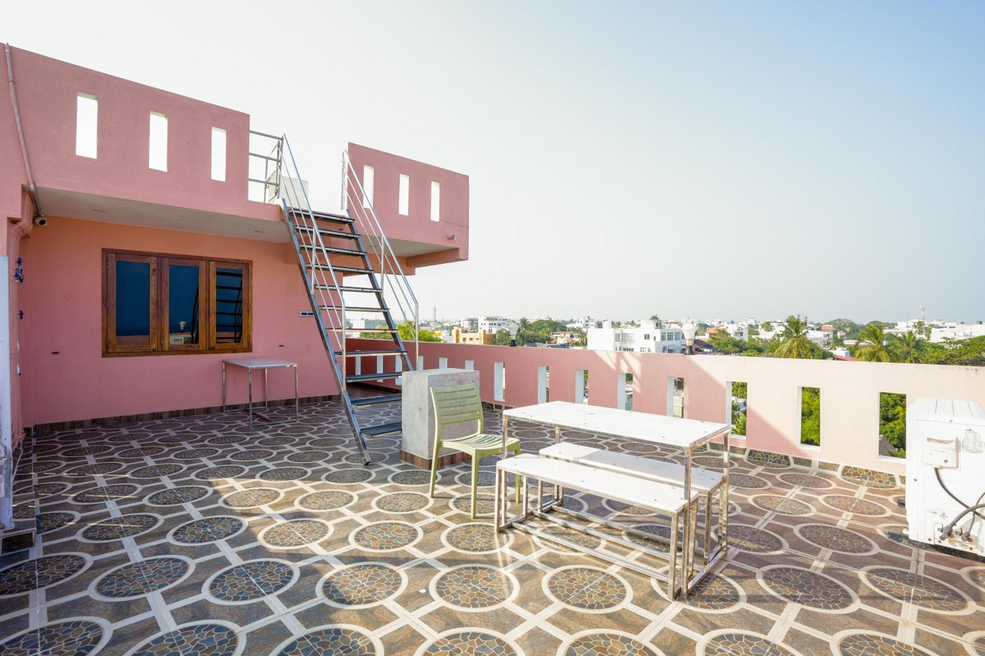 French Villa Puducherry Exterior foto