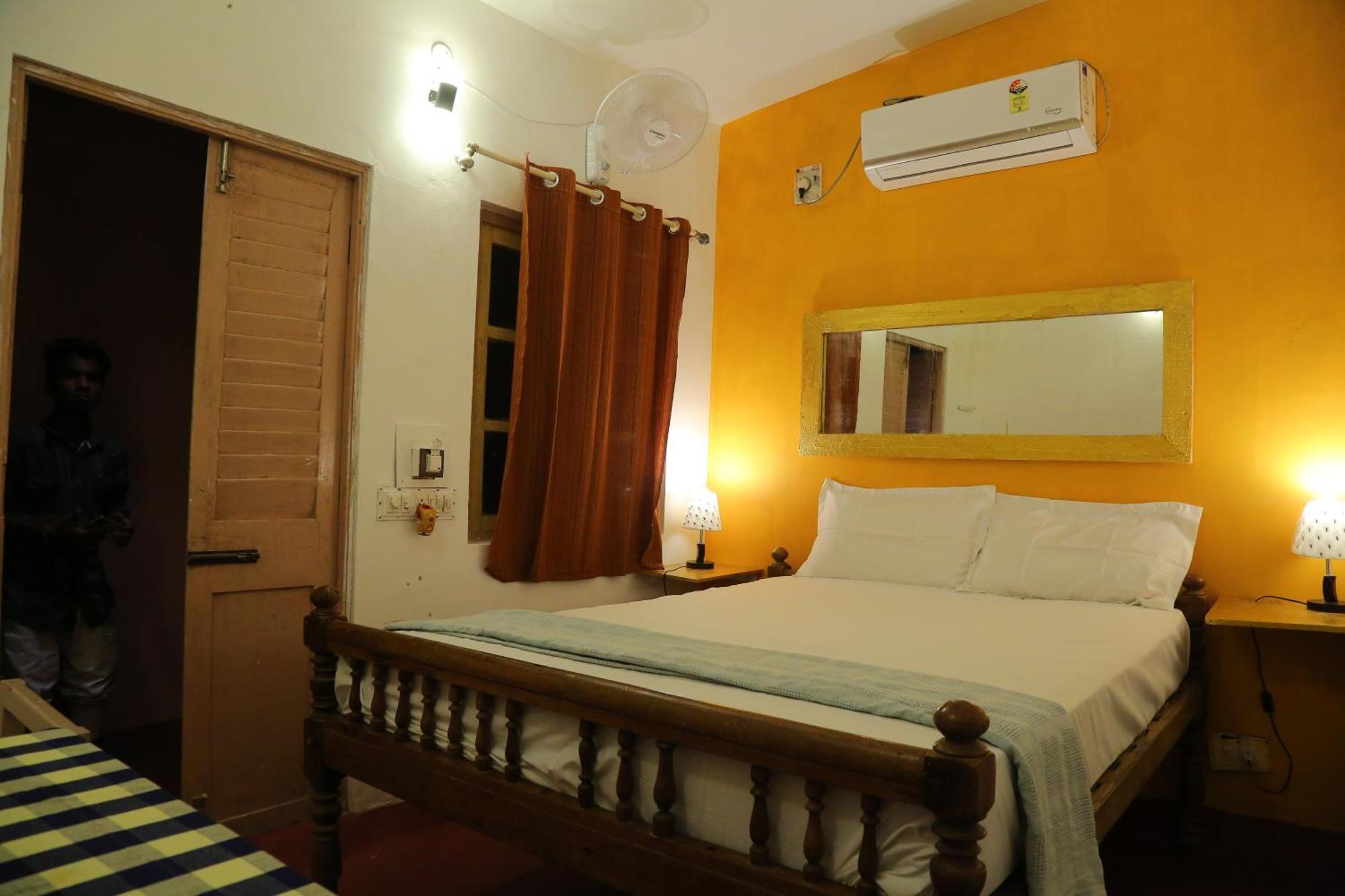 French Villa Puducherry Exterior foto